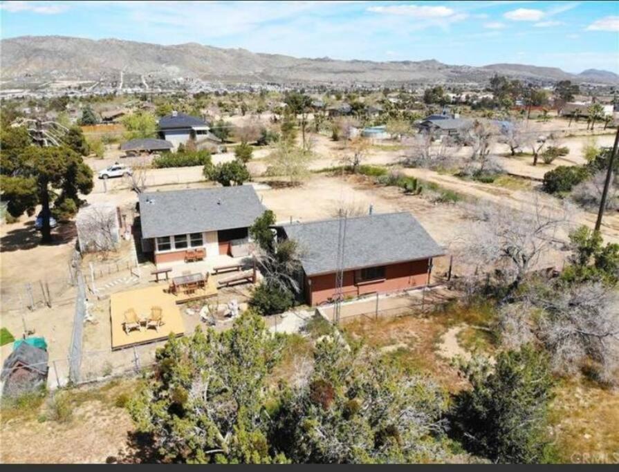 Jt'S Star Catcher Cabin - Hot Tub Yucca Valley Exterior foto