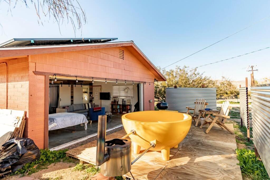 Jt'S Star Catcher Cabin - Hot Tub Yucca Valley Exterior foto