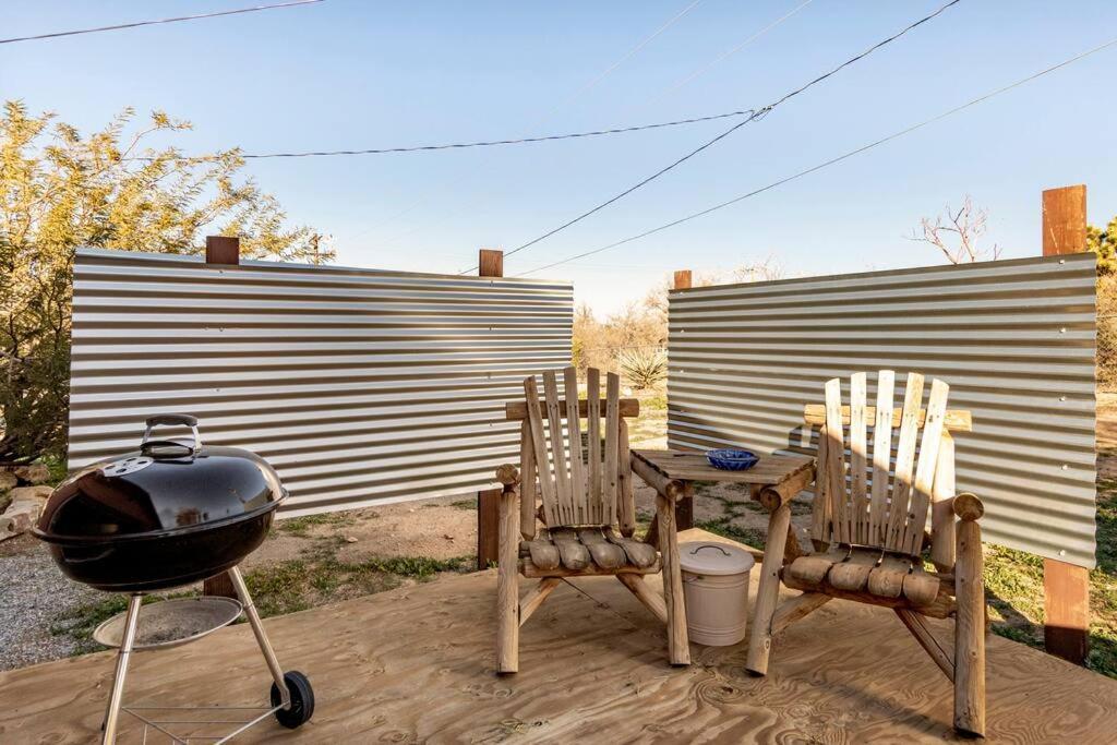 Jt'S Star Catcher Cabin - Hot Tub Yucca Valley Exterior foto